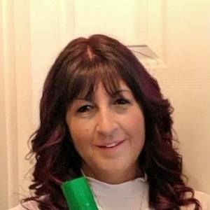 Meet your Posher, Dena